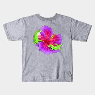 Green Anoles on Flowers Kids T-Shirt